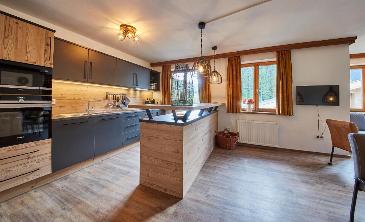 Chalet Van Den Berg Apartment Заалбах-Хинтерглем Екстериор снимка