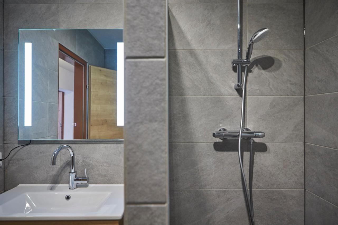 Chalet Van Den Berg Apartment Заалбах-Хинтерглем Екстериор снимка